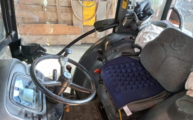 new-holland-tn-70-a-2