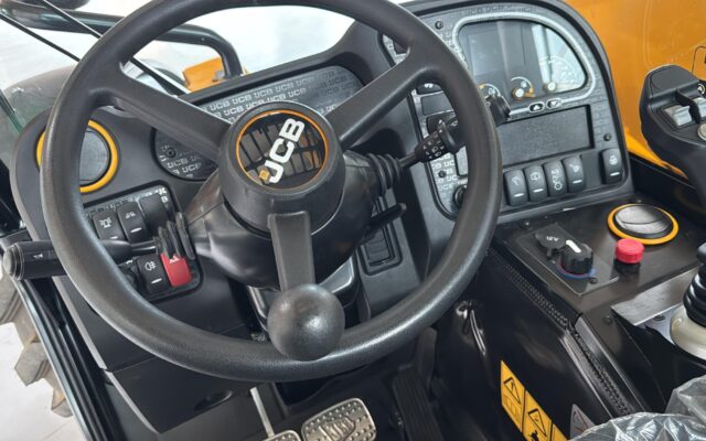 jcb-5260-agriplus-t5-6