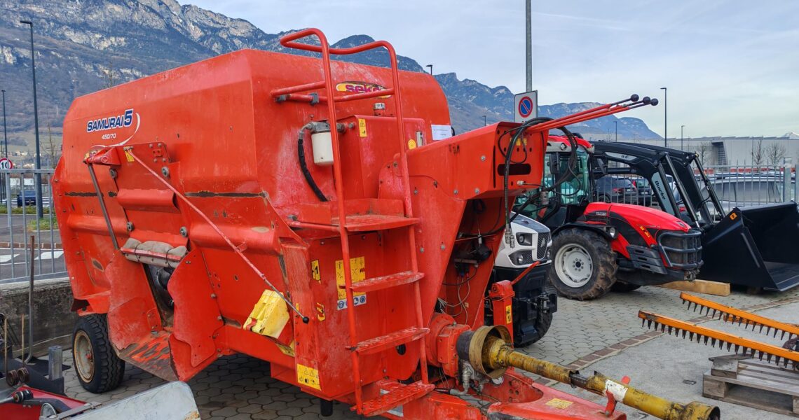 futtermischwagen-seko-samurai-1